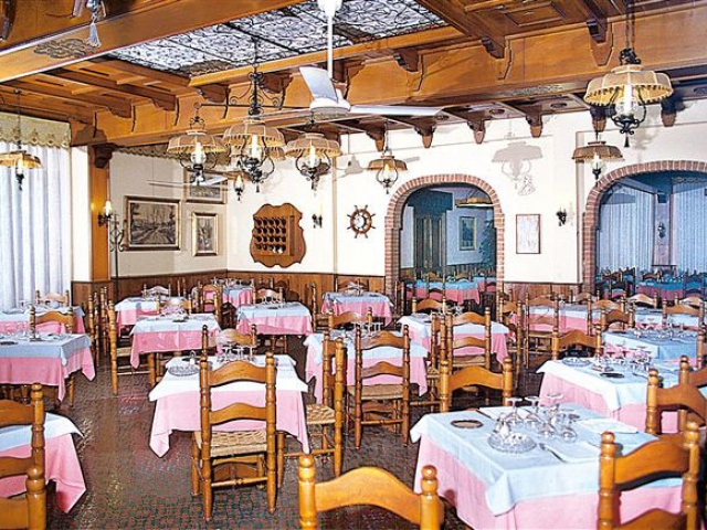 Sala - Ristorante Barca Castel San Giovanni