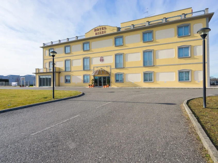 Hotel Rizzi - Esterno 02